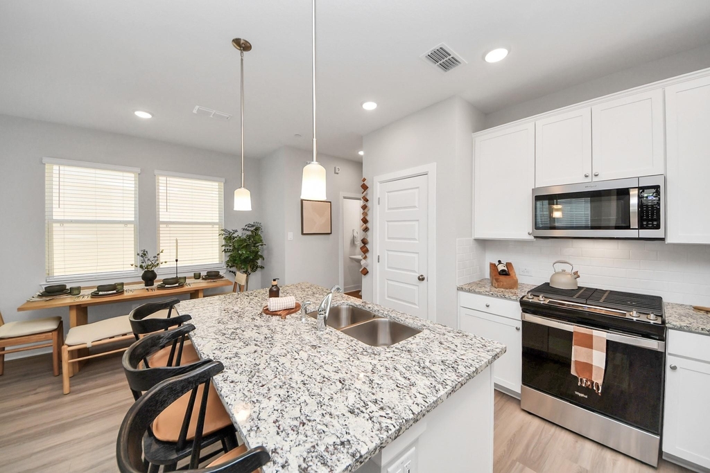 5300 Berkeley Knoll Circle - Photo 10