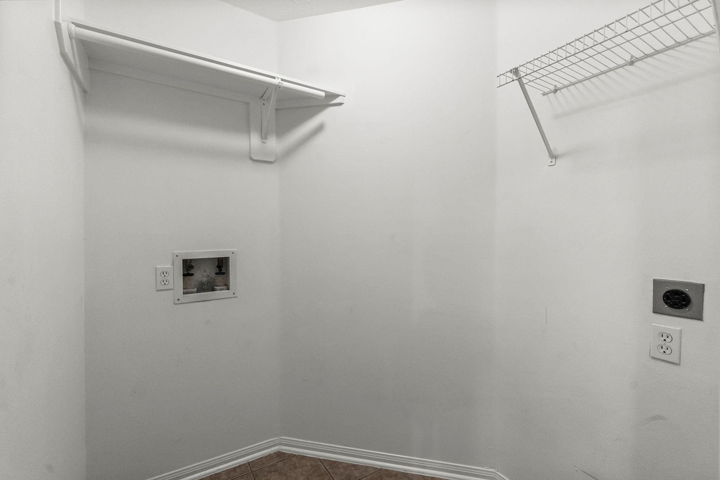 155 N Wimberly Way - Photo 33