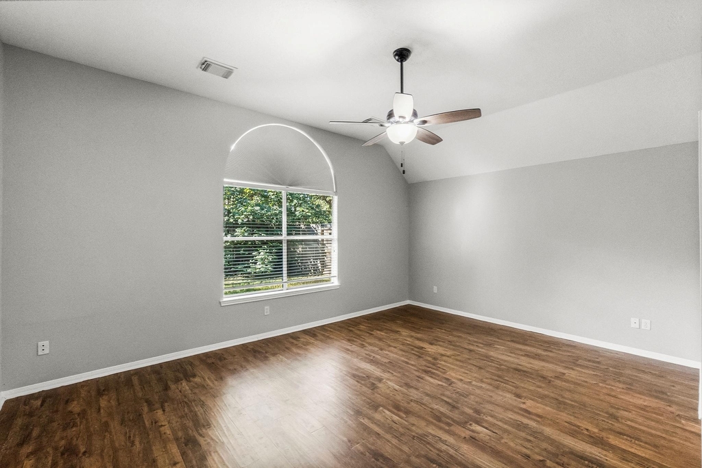 155 N Wimberly Way - Photo 22