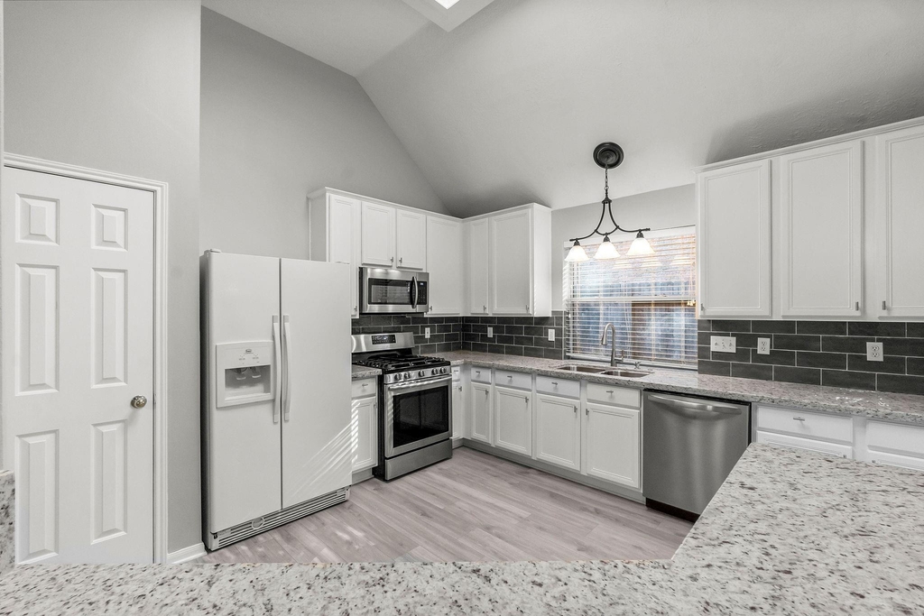 155 N Wimberly Way - Photo 19