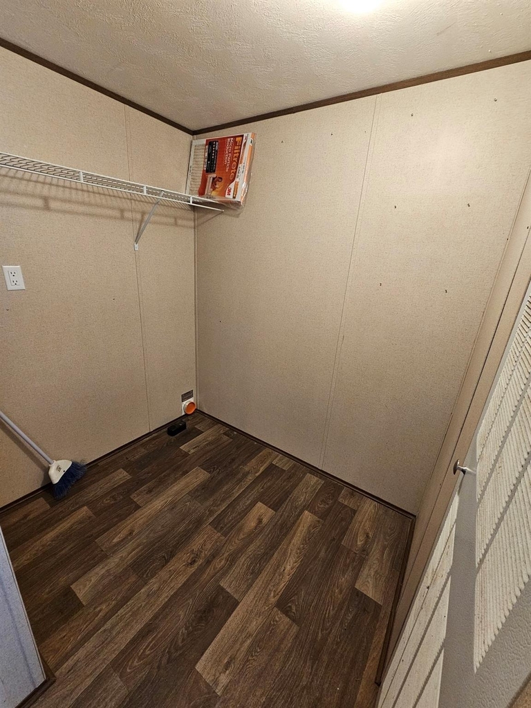 16618 Fairman Drive - Photo 10