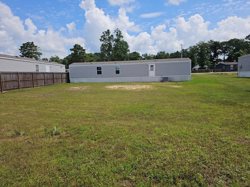 16618 Fairman Drive - Photo 0