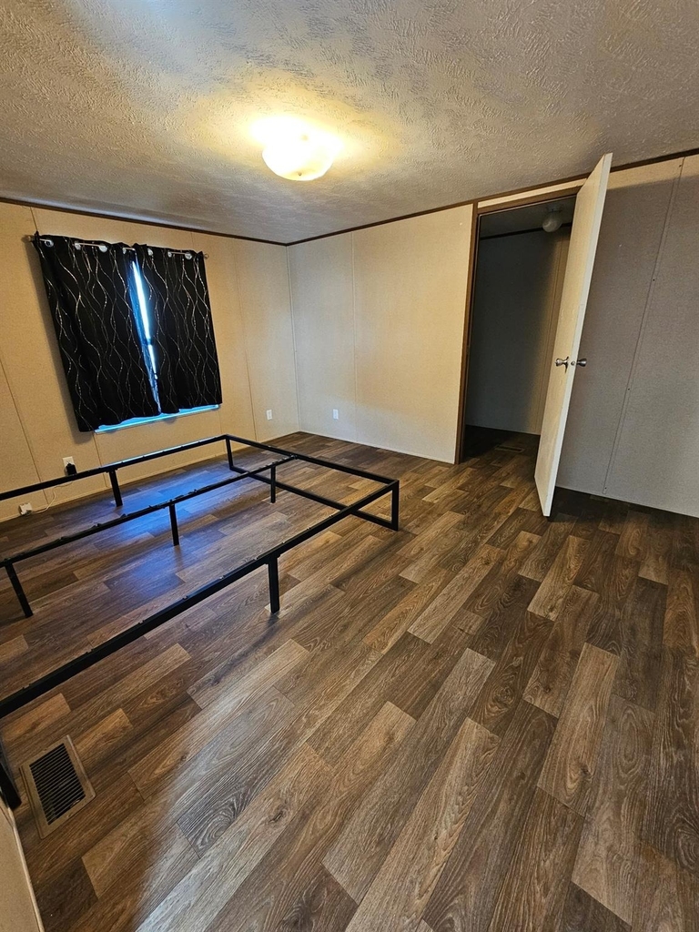 16618 Fairman Drive - Photo 5
