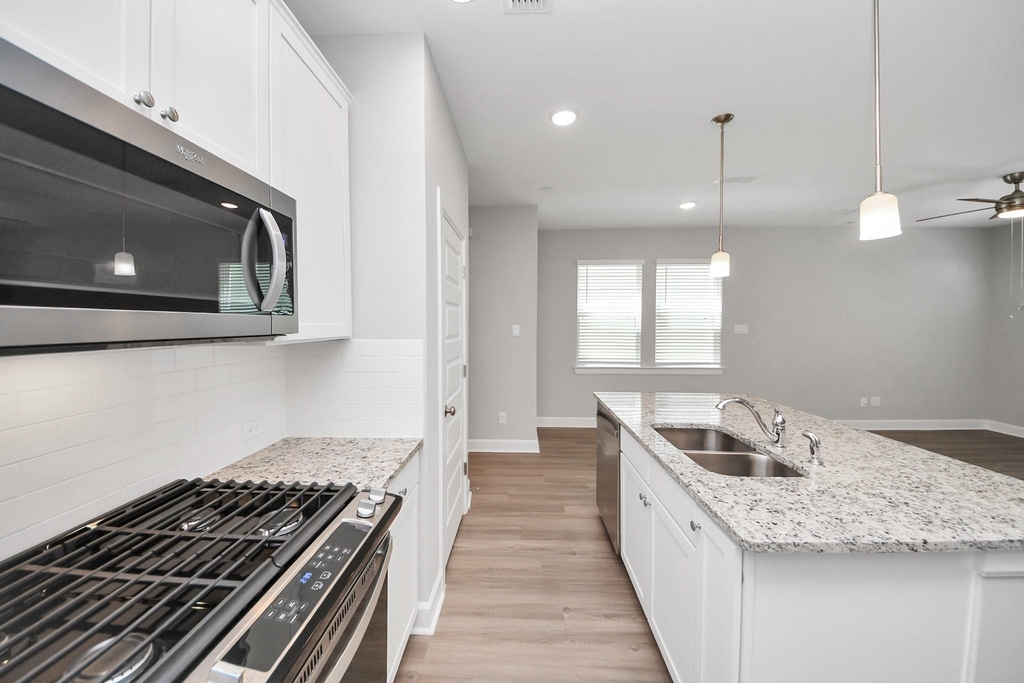 5300 Berkeley Knoll Circle - Photo 9