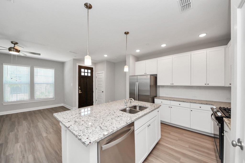 5300 Berkeley Knoll Circle - Photo 11