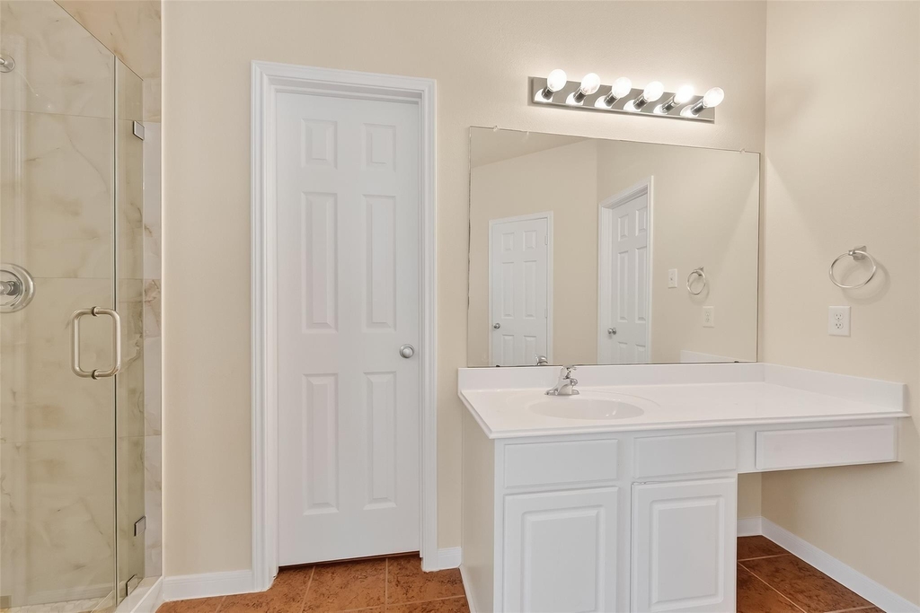 21623 Mid Peak Way - Photo 18
