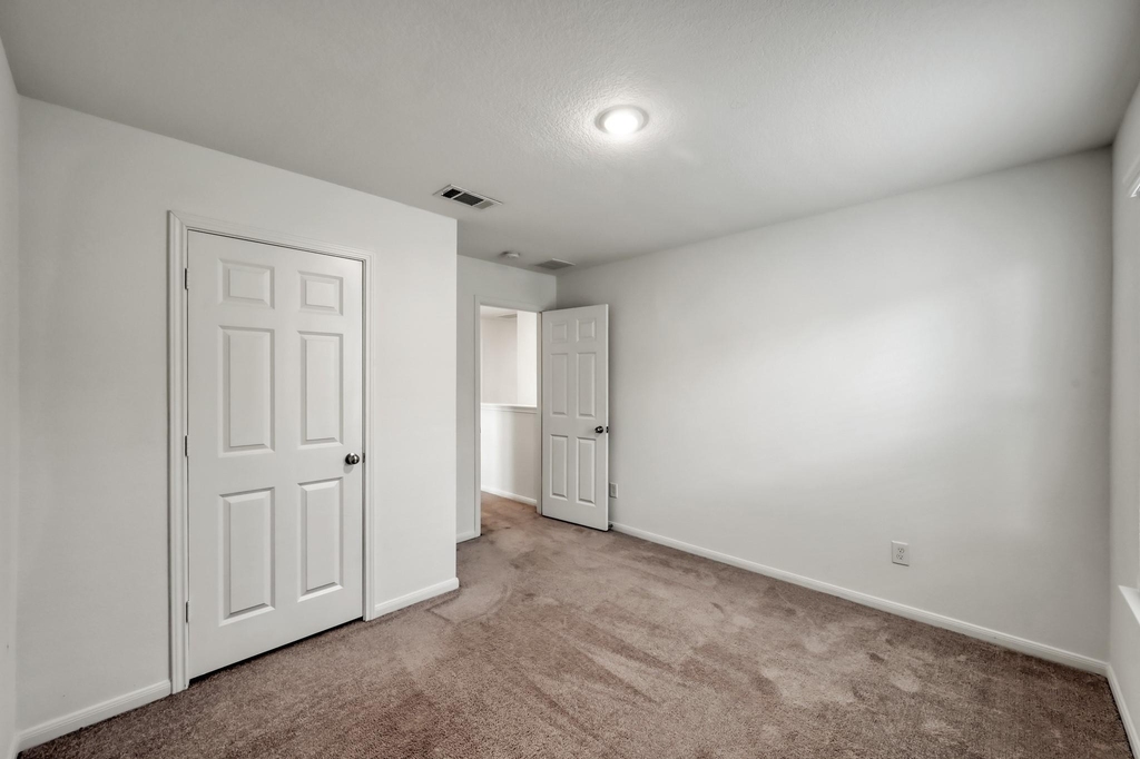 7314 Madison Commons Lane - Photo 19