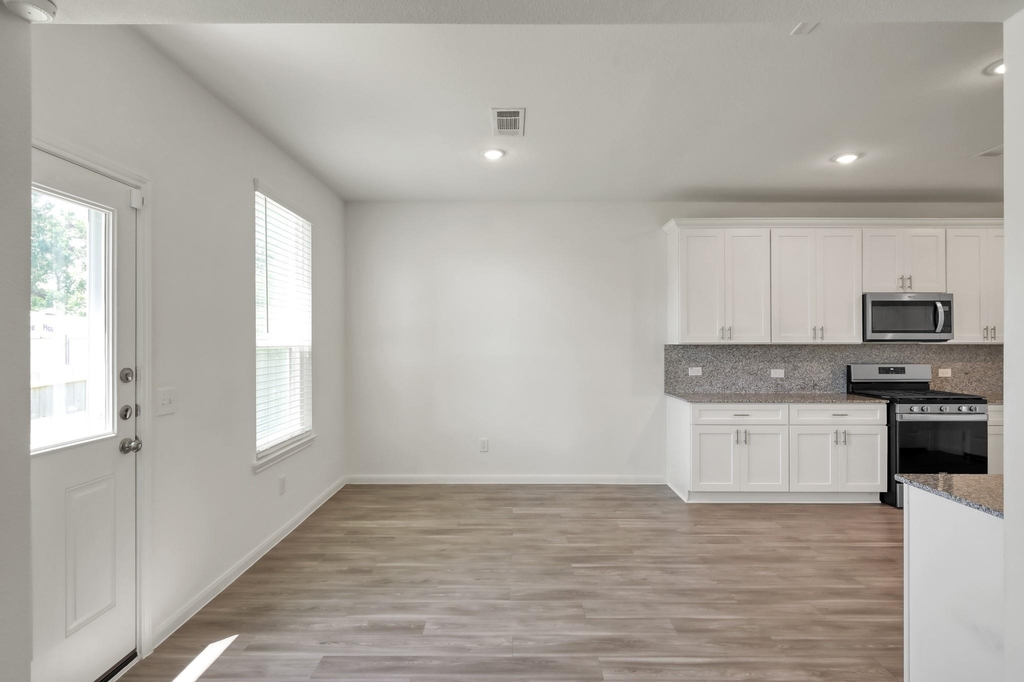 7314 Madison Commons Lane - Photo 7