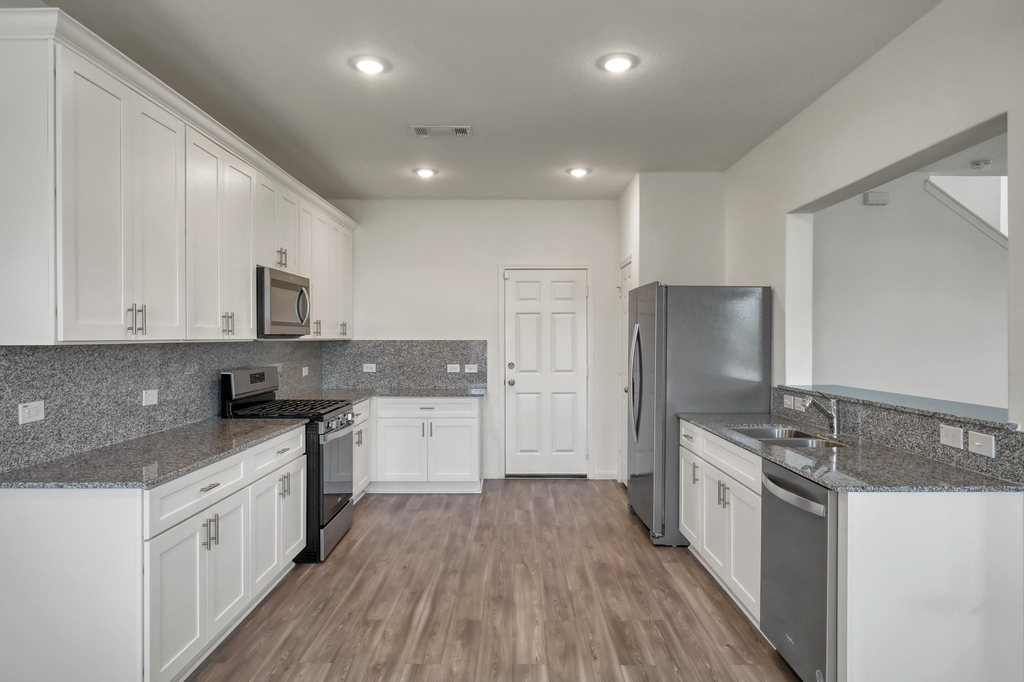 7314 Madison Commons Lane - Photo 9