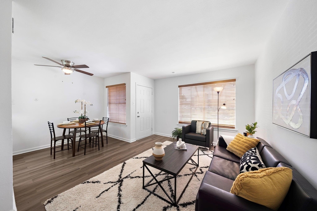 2828 61st Street - Photo 2