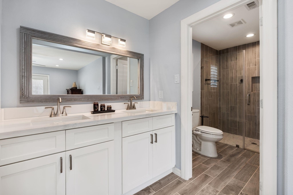 1214 W 31st Street - Photo 9