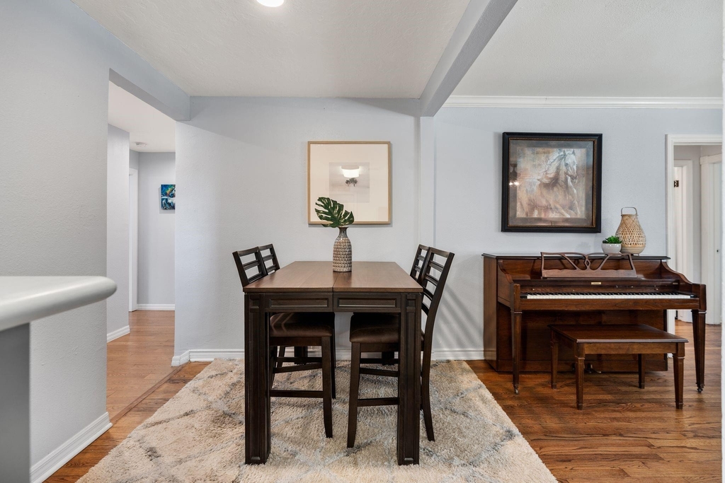1214 W 31st Street - Photo 13