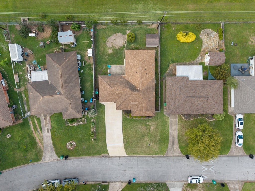 1214 W 31st Street - Photo 32