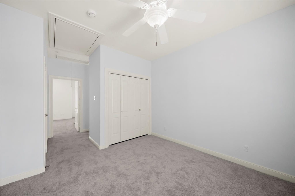 202 Mcgowen Street - Photo 24