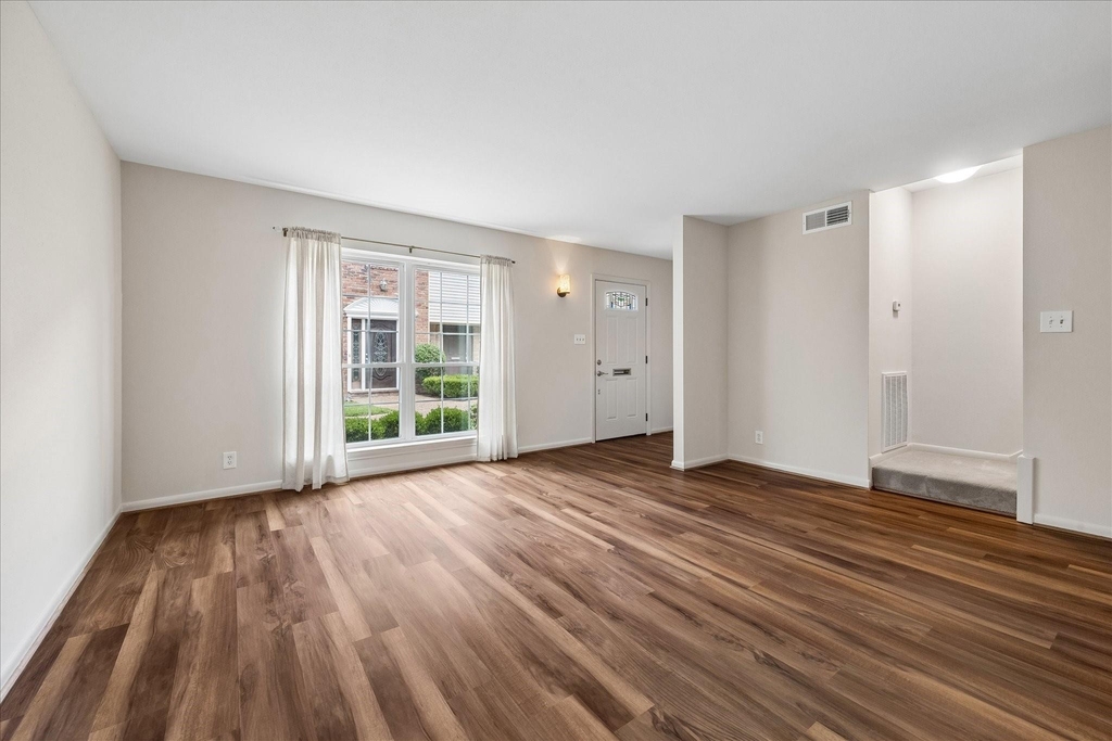 2065 Winrock Boulevard - Photo 3