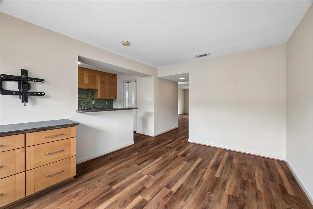 2065 Winrock Boulevard - Photo 10
