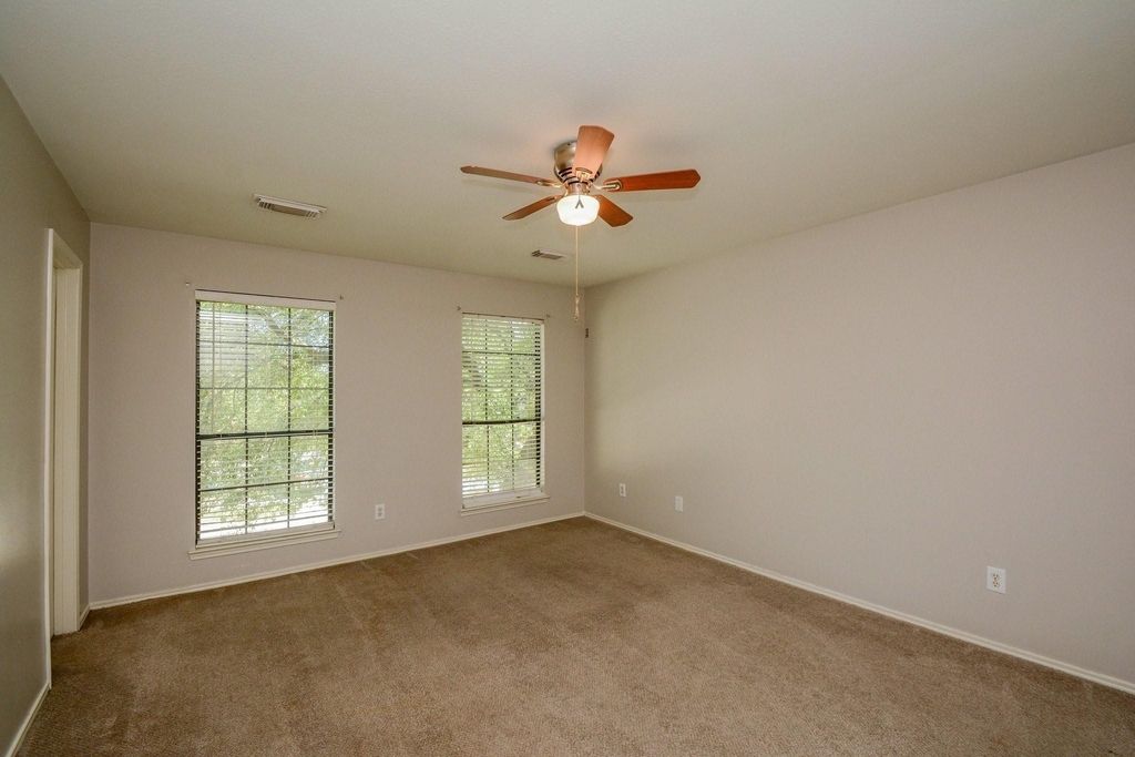 6835 Lower Arrow Dr Drive - Photo 19