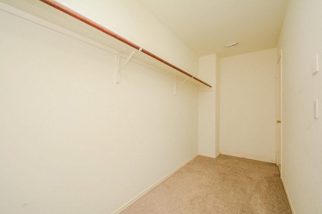 6835 Lower Arrow Dr Drive - Photo 22