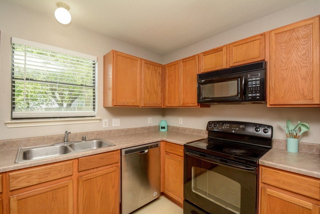 6835 Lower Arrow Dr Drive - Photo 10