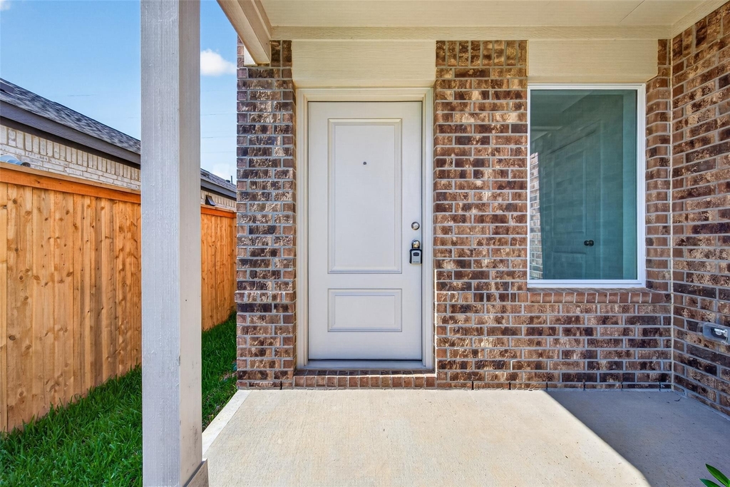 28522 Golden Hay Drive - Photo 2
