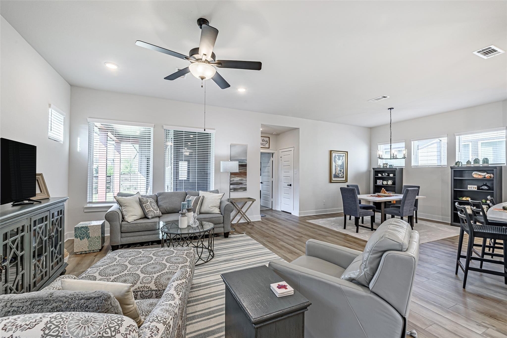15215 Boisterous Way - Photo 8