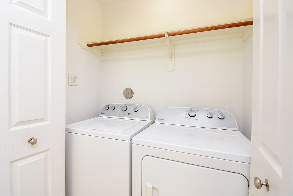 2202 Naomi Street - Photo 26