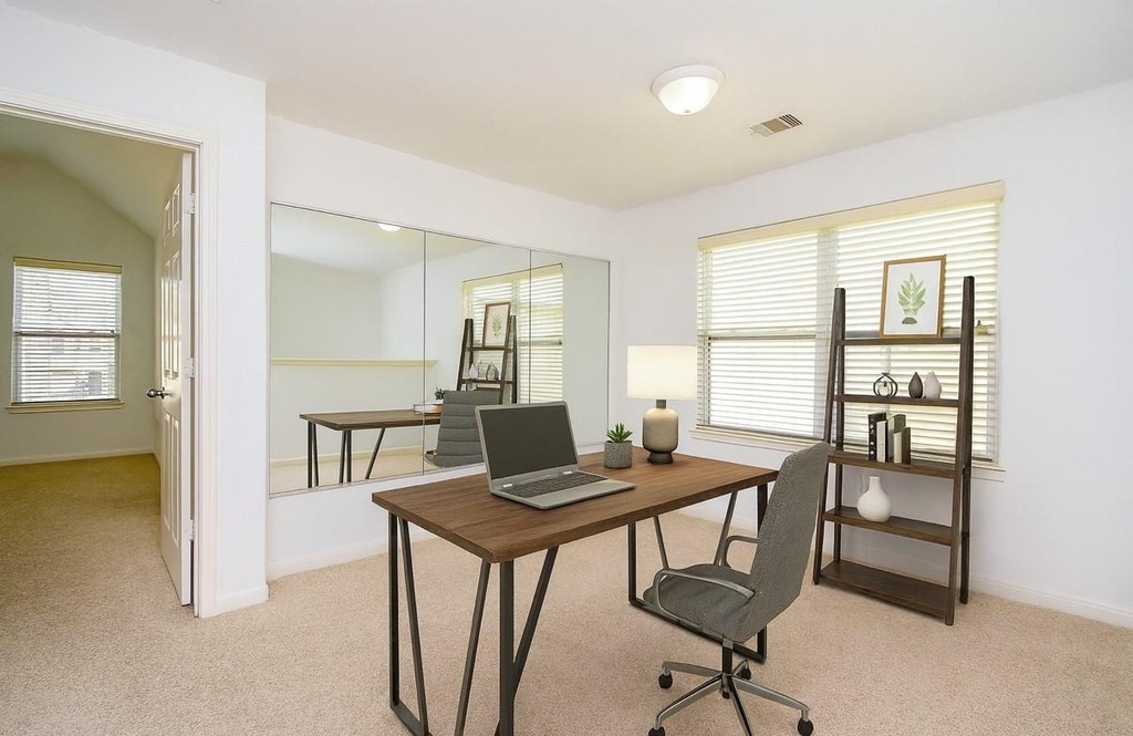 2202 Naomi Street - Photo 21