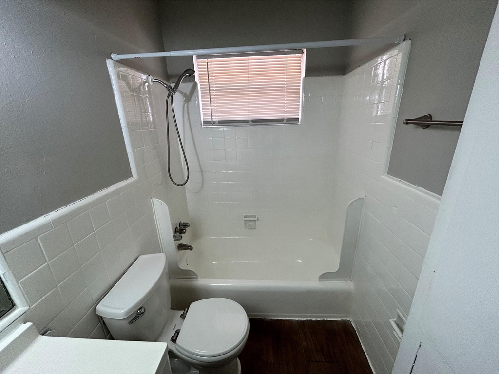 8807 Timberside Drive - Photo 9