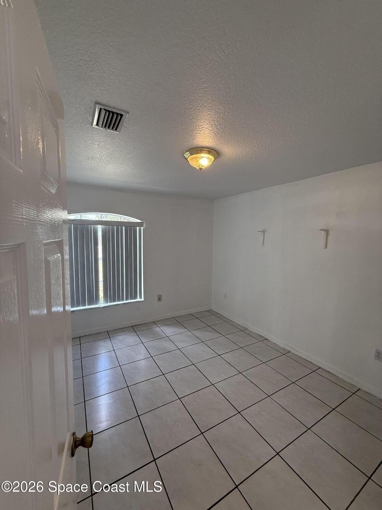 6109 Dees Road - Photo 8