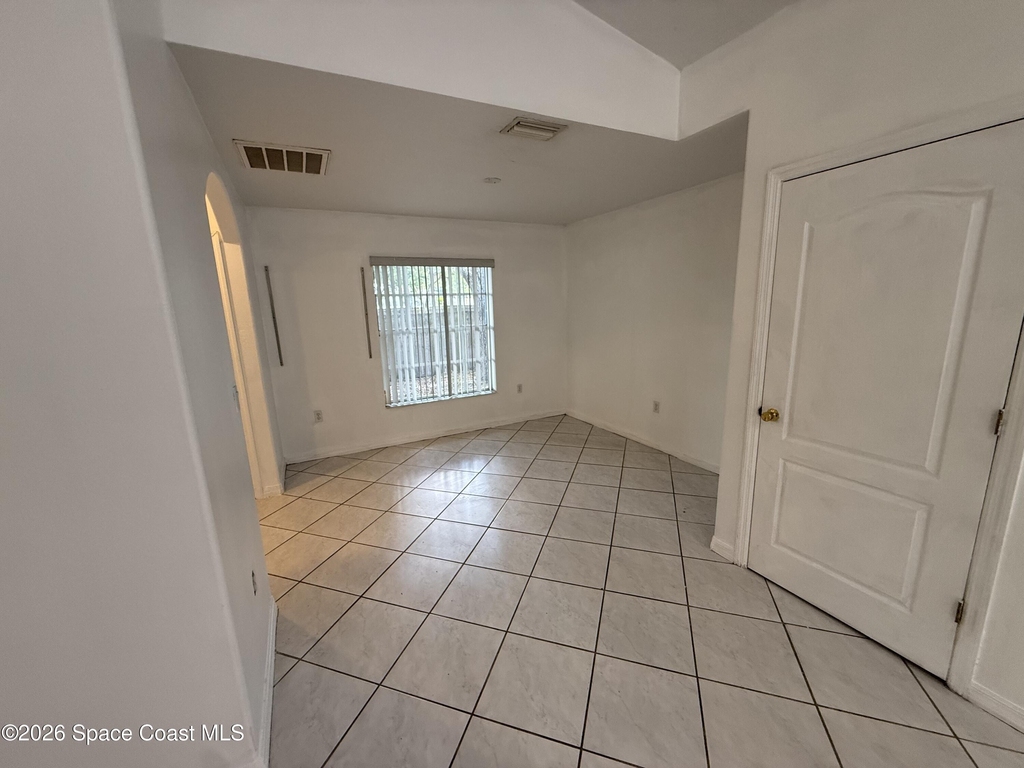 6109 Dees Road - Photo 4