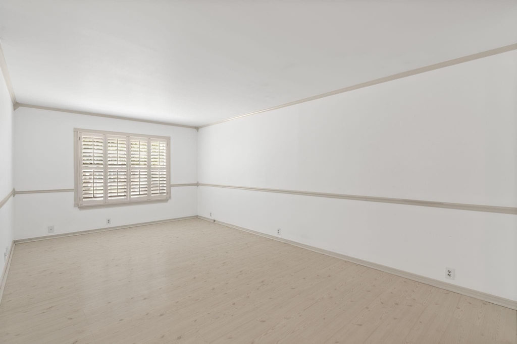 2601 Bellefontaine Street - Photo 6