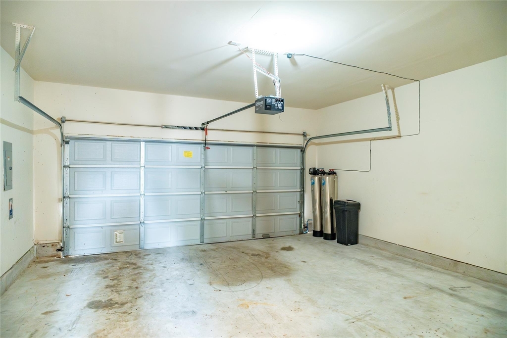 16327 Woma Court - Photo 11