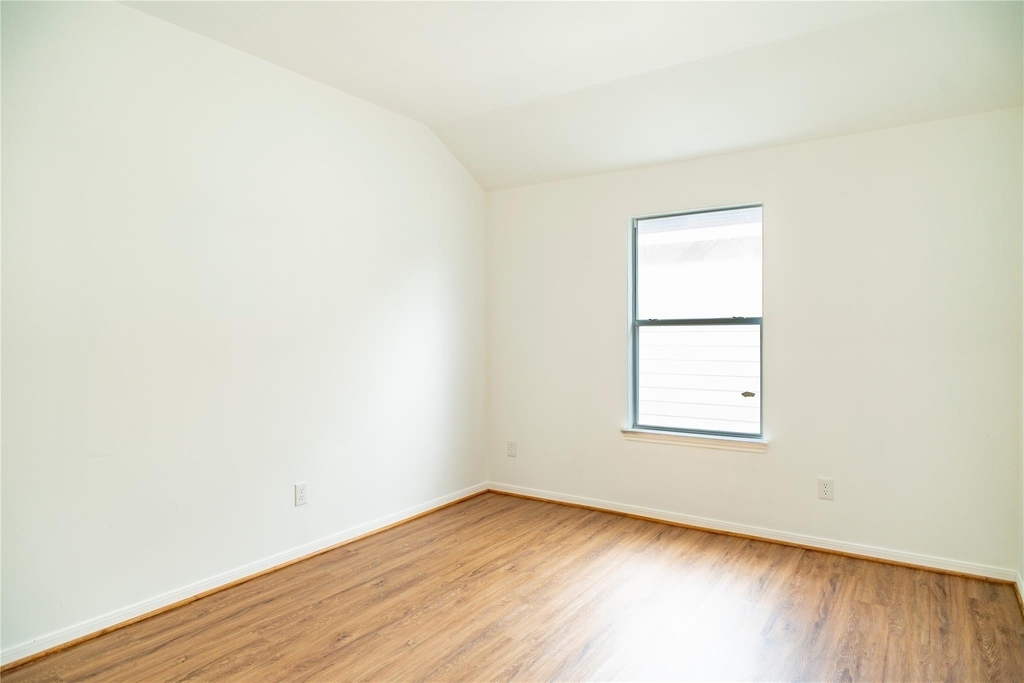 16327 Woma Court - Photo 6
