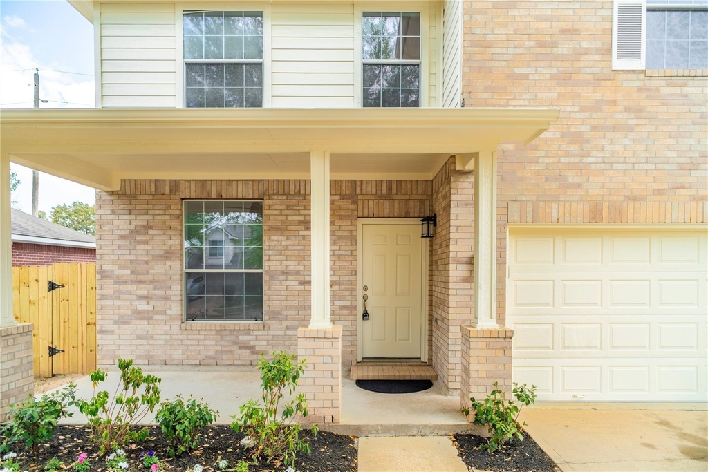 16327 Woma Court - Photo 1
