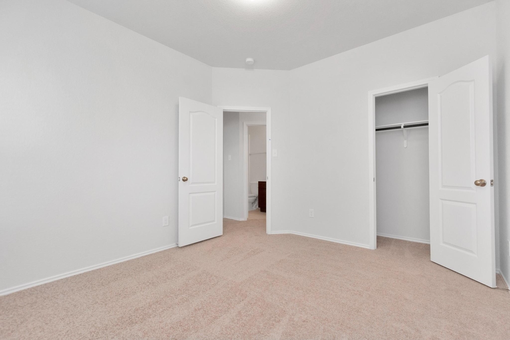 3443 Hughes Meadow Way - Photo 23