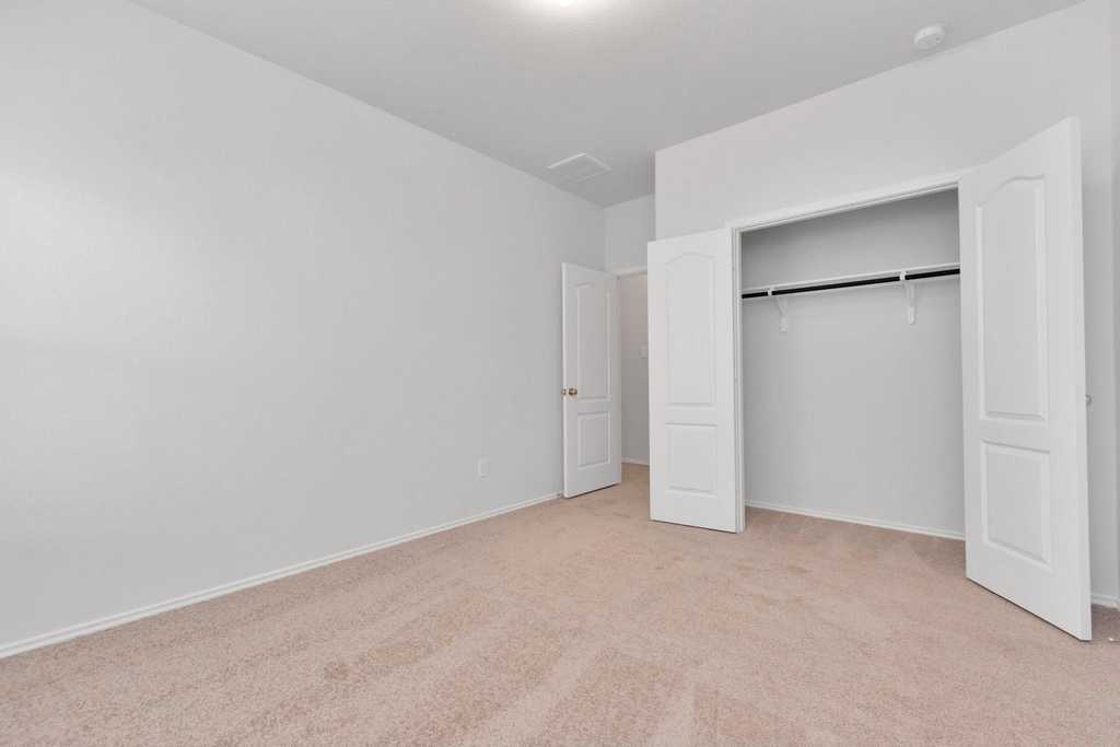 3443 Hughes Meadow Way - Photo 26