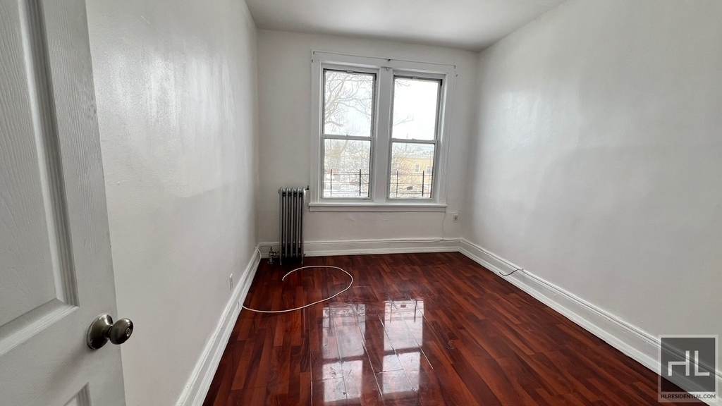1269 Remsen Avenue - Photo 10