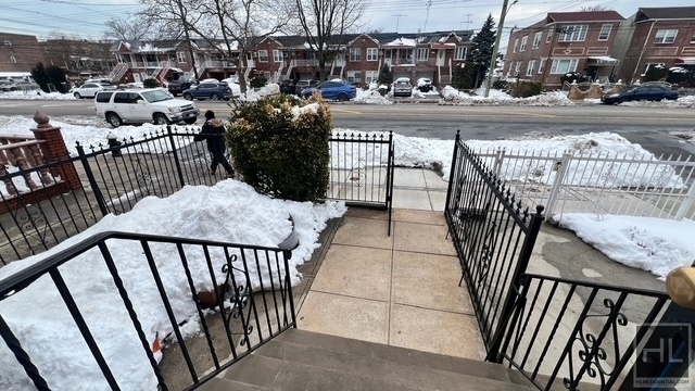 1269 Remsen Avenue - Photo 16
