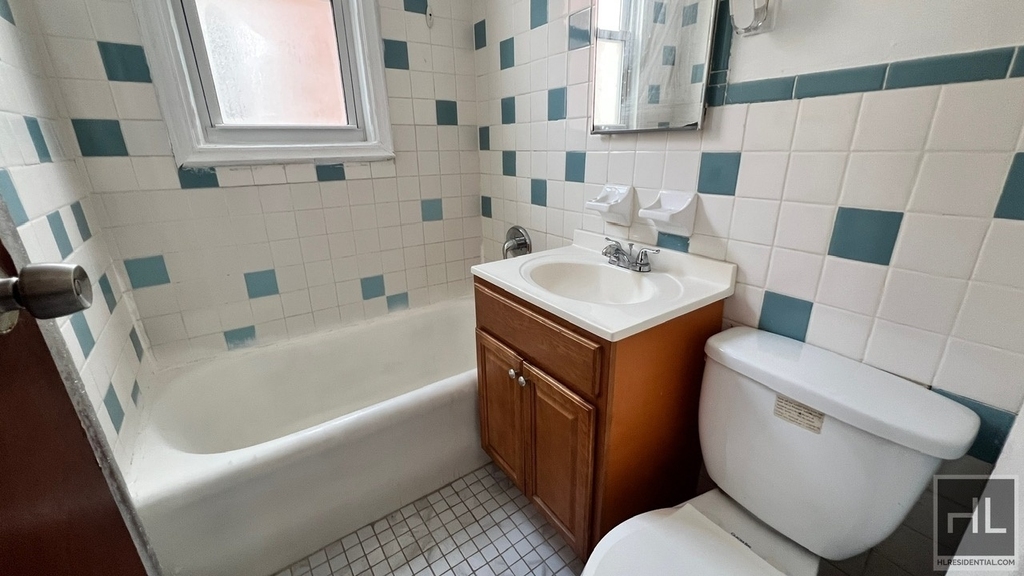 1269 Remsen Avenue - Photo 11