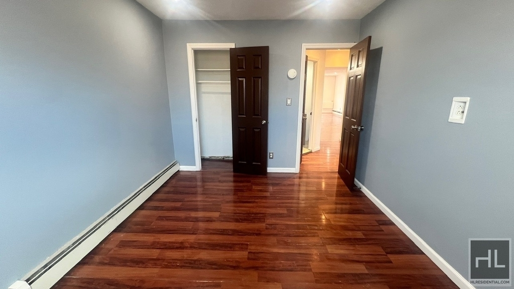 10563 Flatlands 4 Street - Photo 11