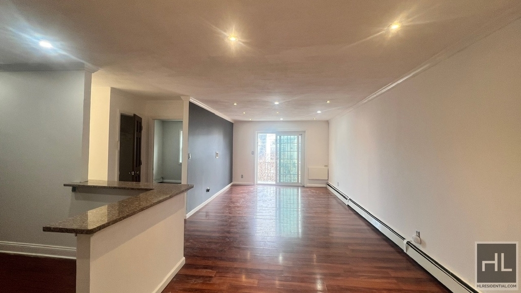 10563 Flatlands 4 Street - Photo 2