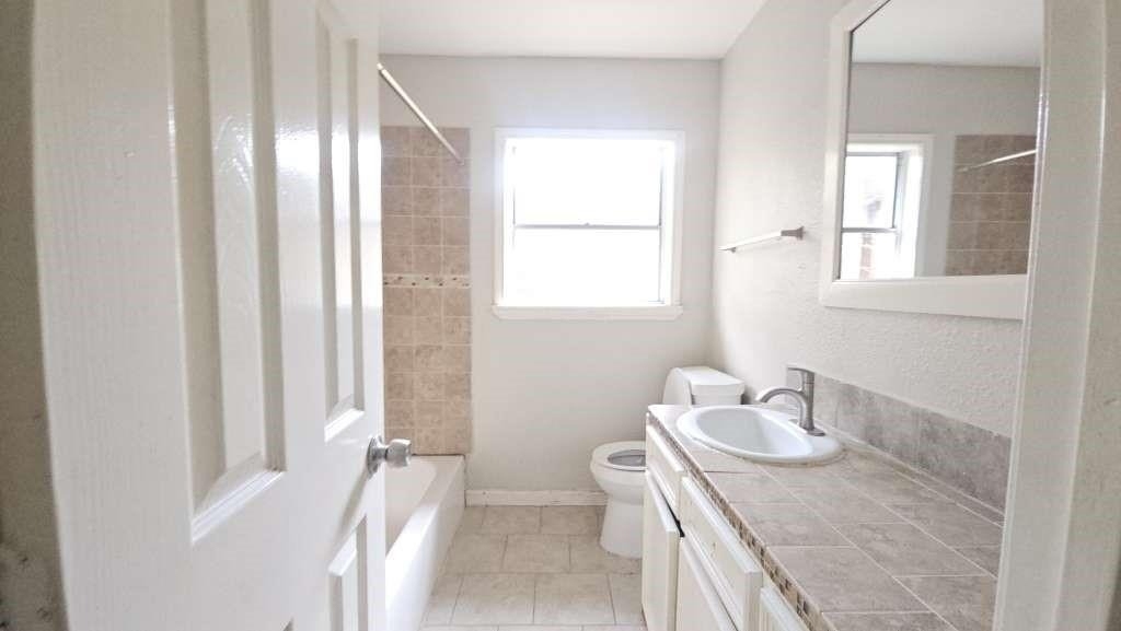 9206 Mirawood Street - Photo 4