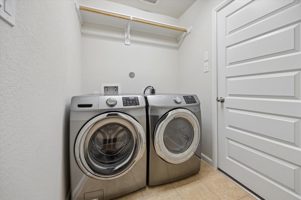 18219 Alora Springs Trc - Photo 17
