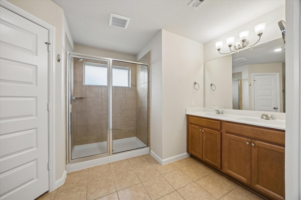 18219 Alora Springs Trc - Photo 14