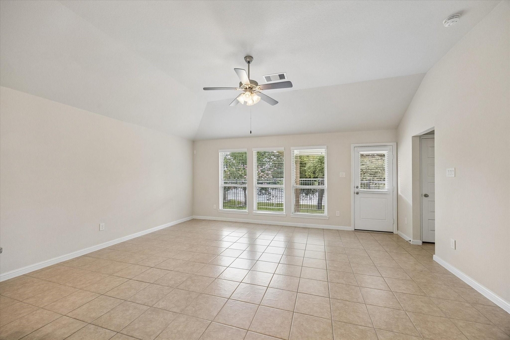 18219 Alora Springs Trc - Photo 4