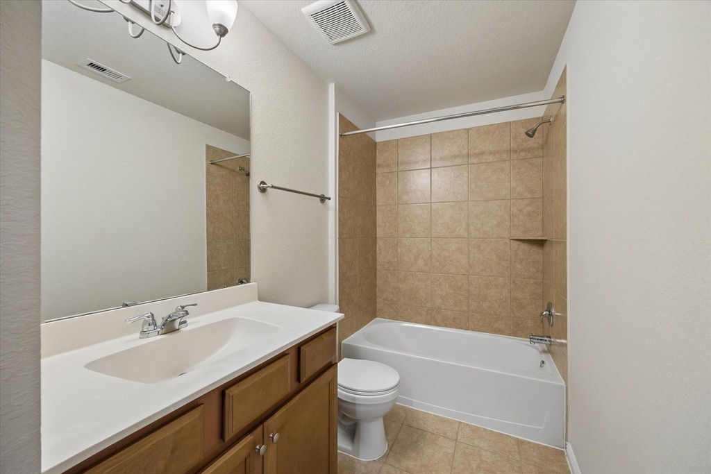18219 Alora Springs Trc - Photo 16