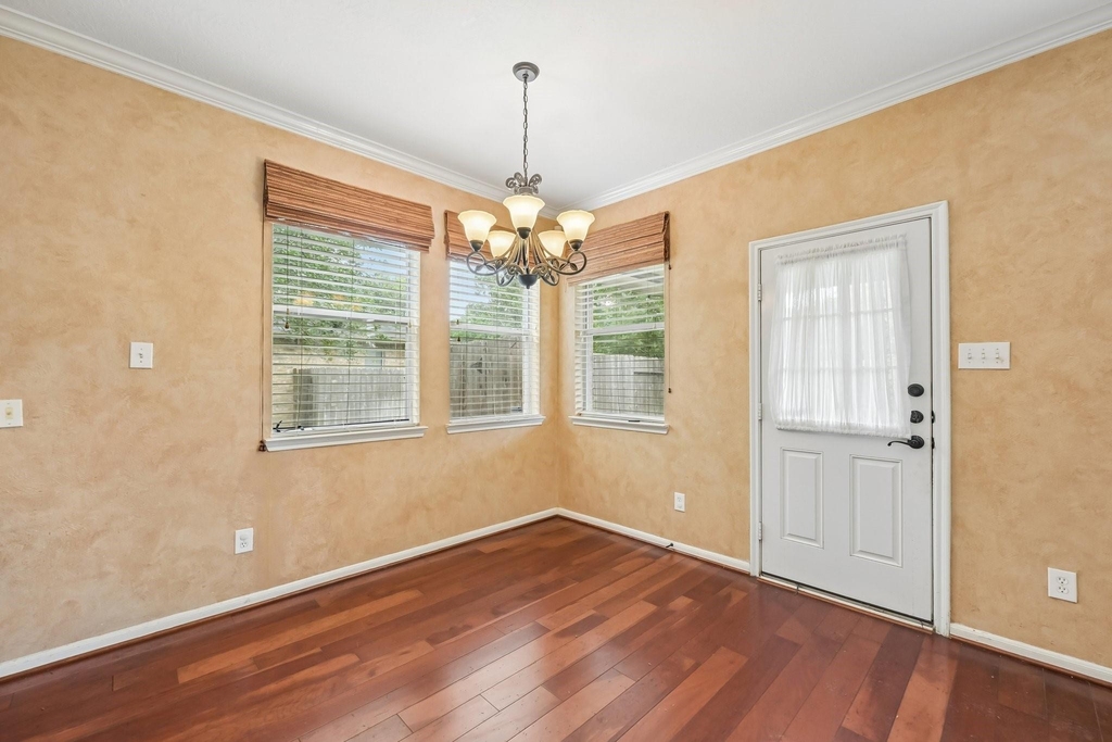 11303 English Rose Trail - Photo 11