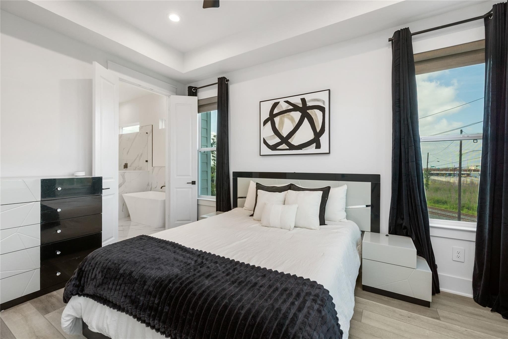 1602 Mary Street - Photo 22