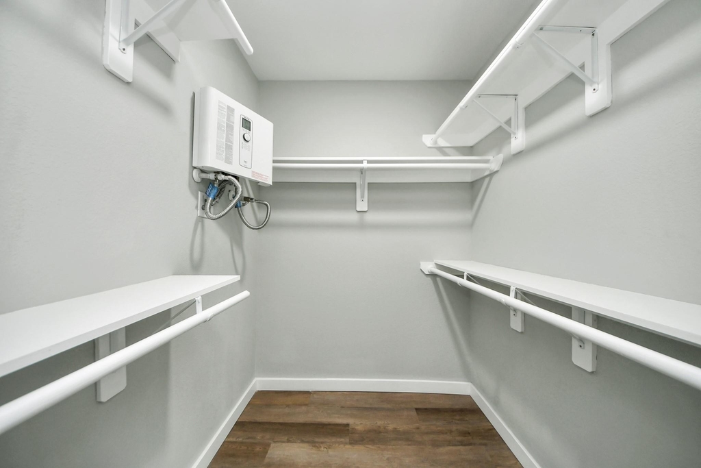 1218 Des Jardines Street - Photo 14