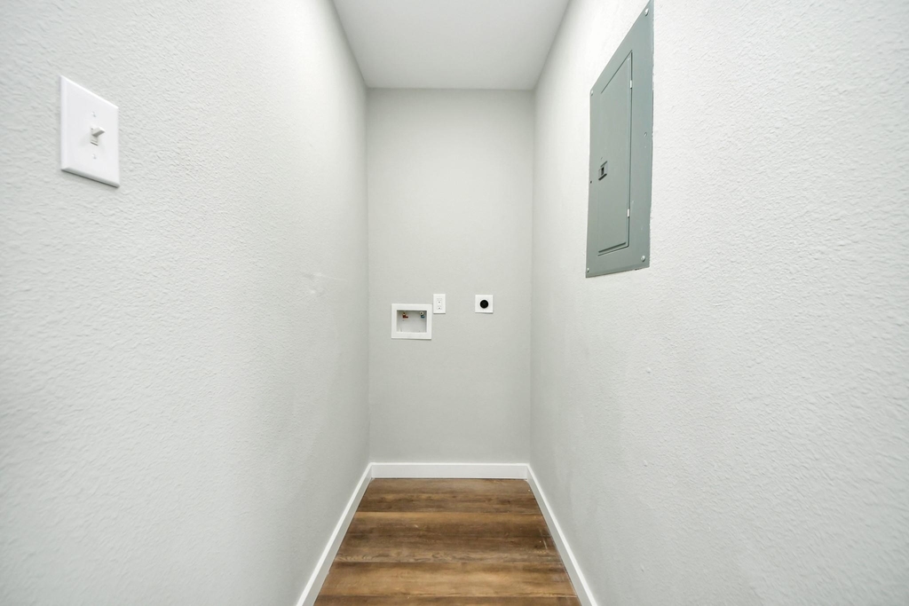 1218 Des Jardines Street - Photo 29